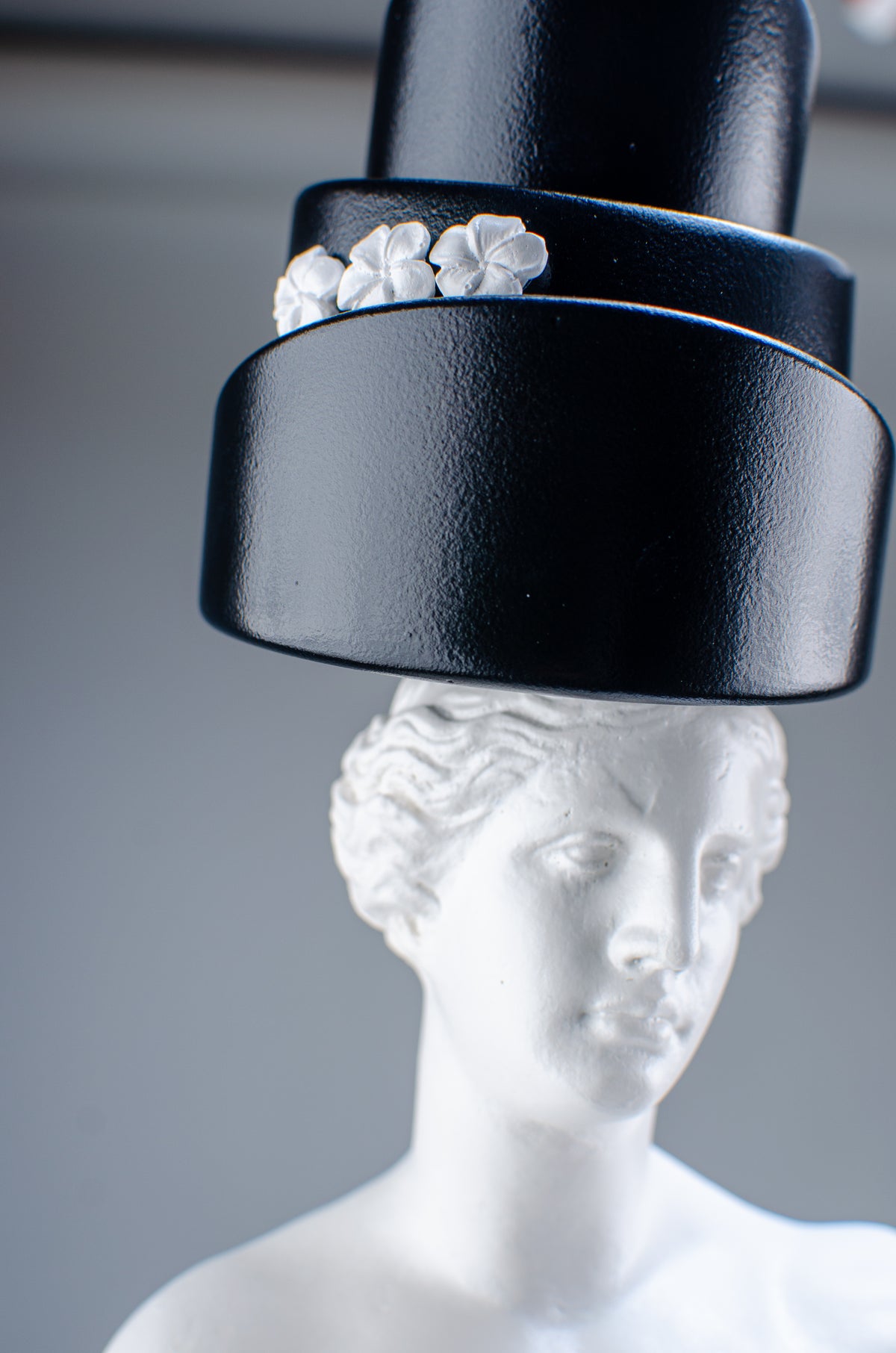 CP KATE - 'Gateau' Sculpture Art