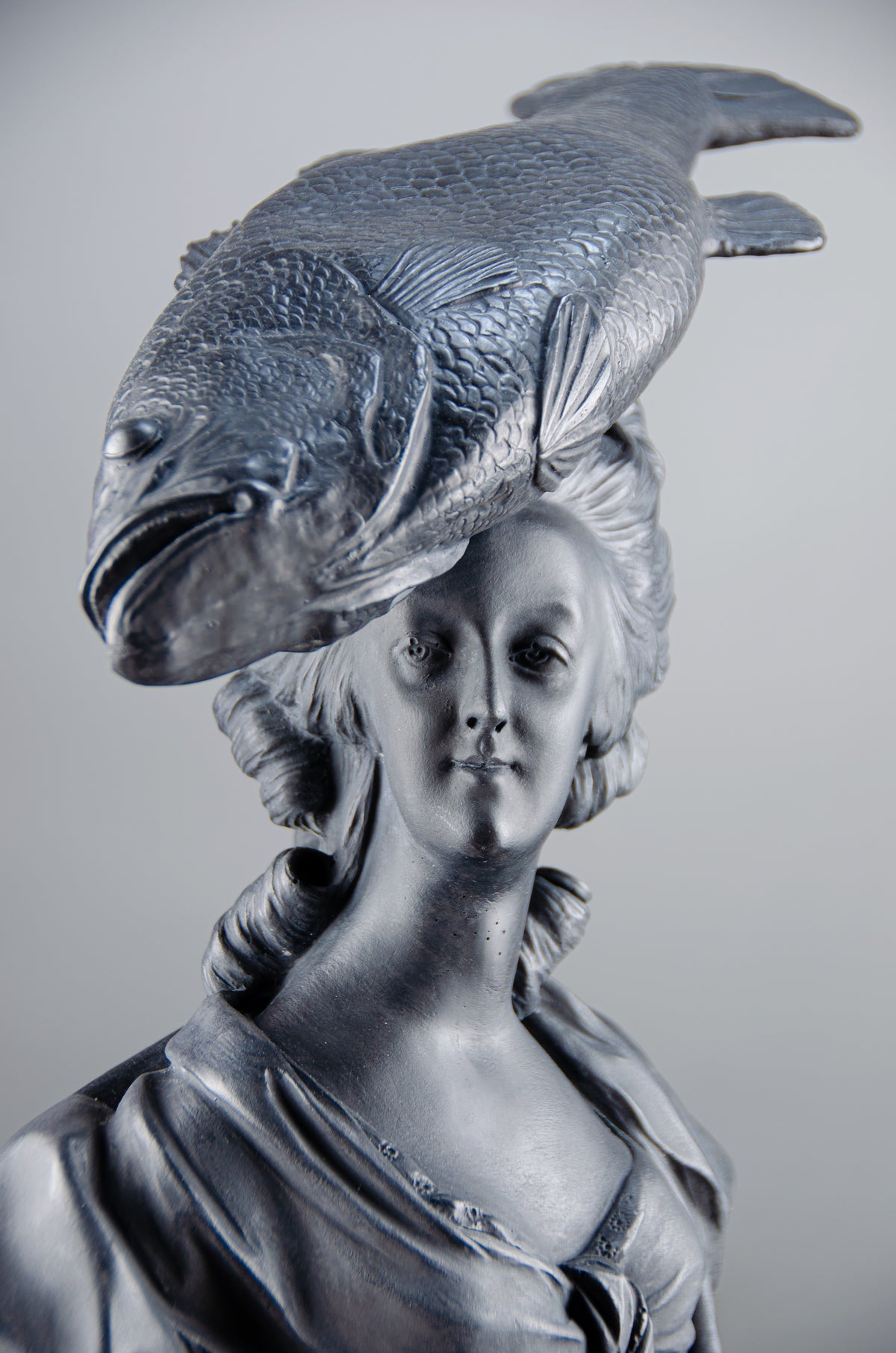 CP KATE - Carpe Diem Sculpture