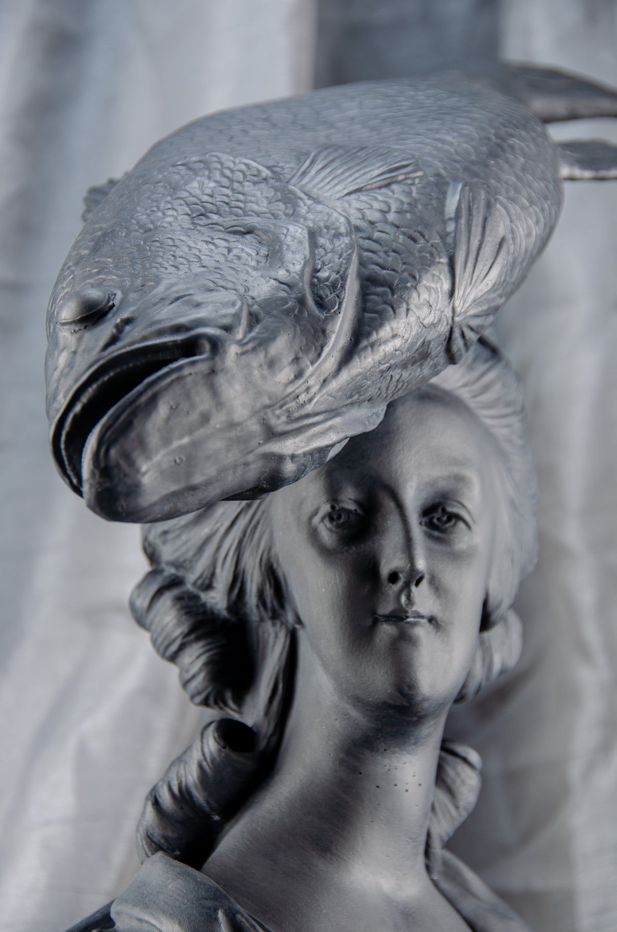 CP KATE - Carpe Diem Sculpture
