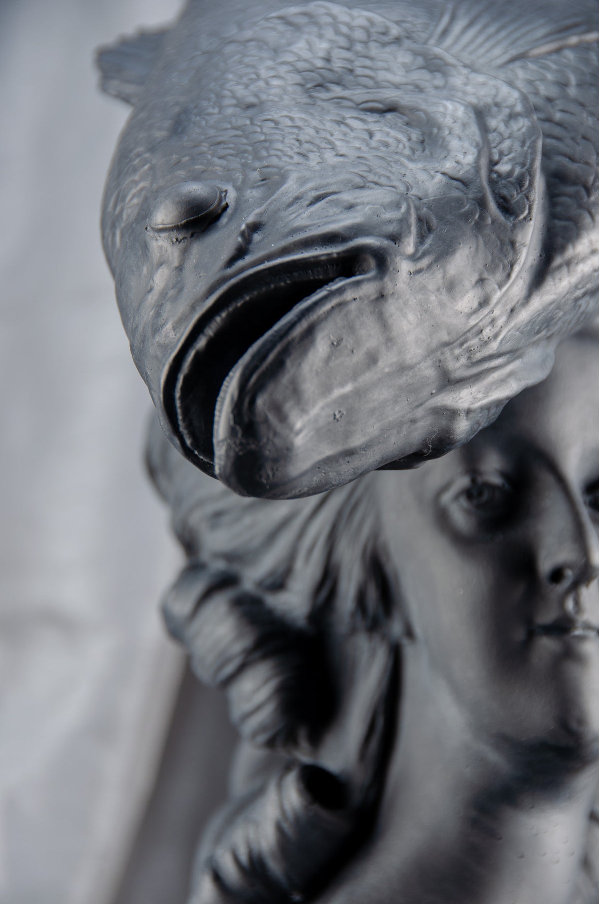 CP KATE - Carpe Diem Sculpture